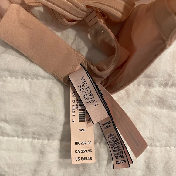 NWT Victoria’s Secret Angelight Lightly Lined Wireless Bra - Picture 7 of 11